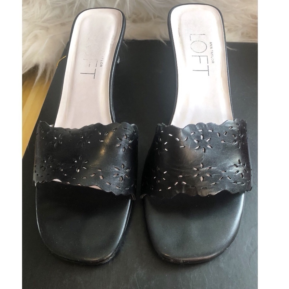 Ann Taylor Loft Kitten Sandals